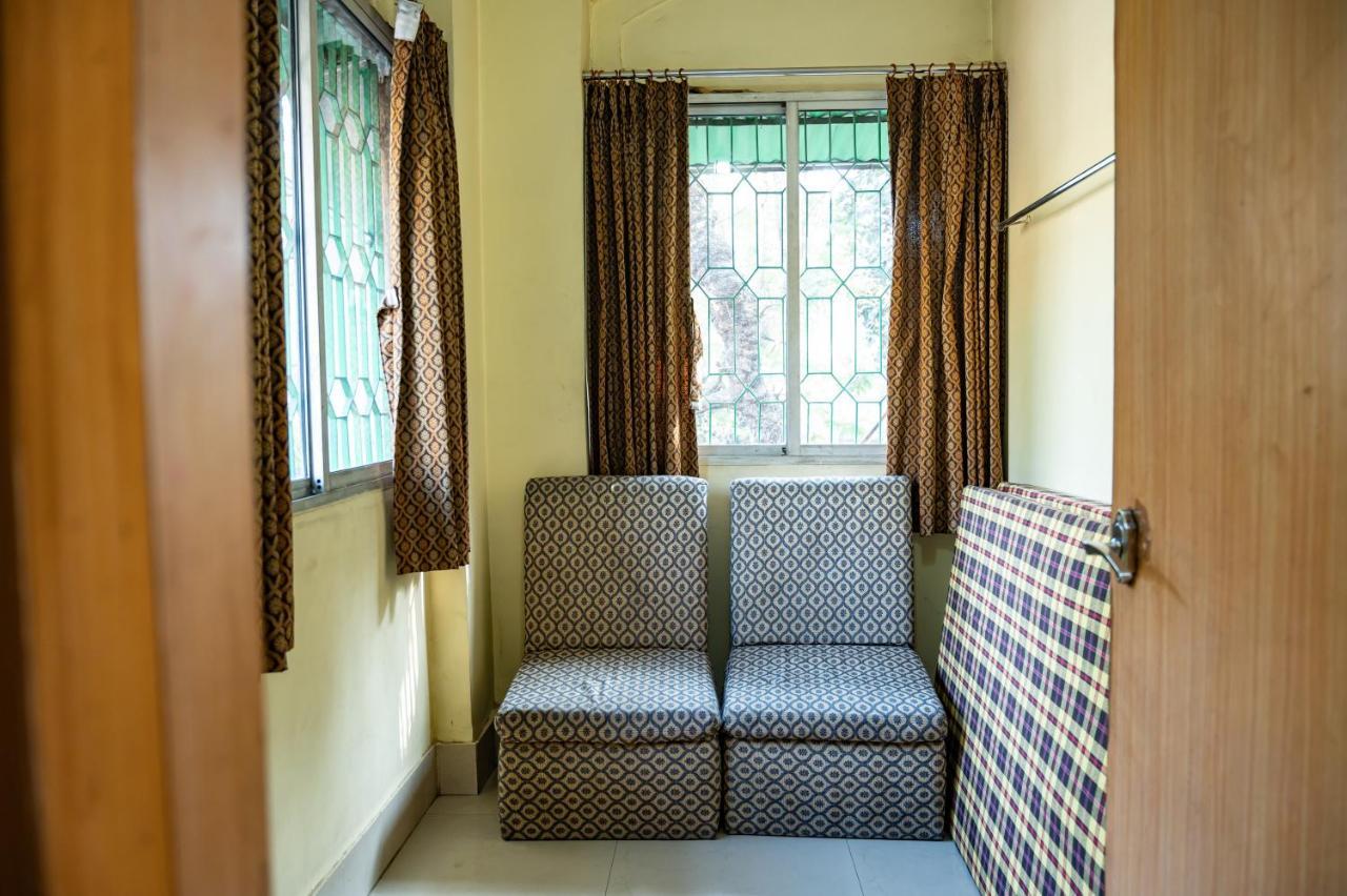 Hotel Komala Vilas โกลกาตา ภายนอก รูปภาพ